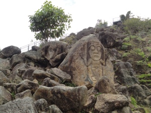 pedra talhada em La Chaquira