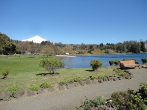 Lago Villarrica e vulcão