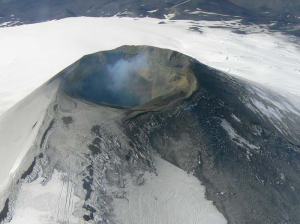 cratera do Villarrica (reprodução de foto da Internet)