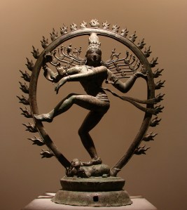 escultura de Shiva (reprodução de foto da Internet)