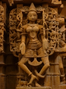 detalhe da parede de templo jainista de Jaisalmer